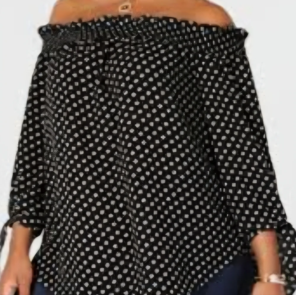 Michael Kors Black and White Patterned Top $94 Retail